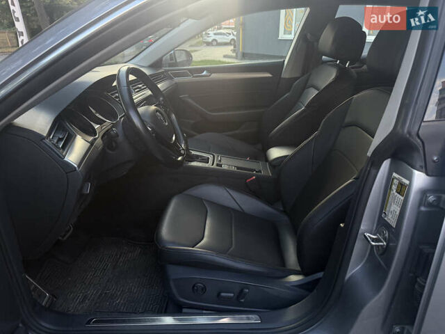 Серый Фольксваген Arteon, объемом двигателя 1.98 л и пробегом 44 тыс. км за 19000 $, фото 19 на Automoto.ua