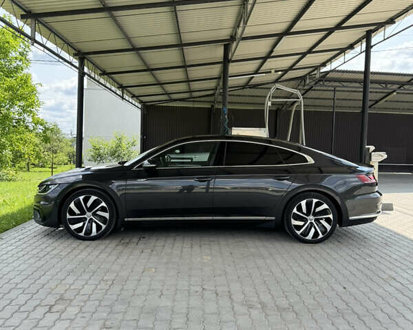 Серый Фольксваген Arteon, объемом двигателя 2 л и пробегом 158 тыс. км за 30450 $, фото 76 на Automoto.ua