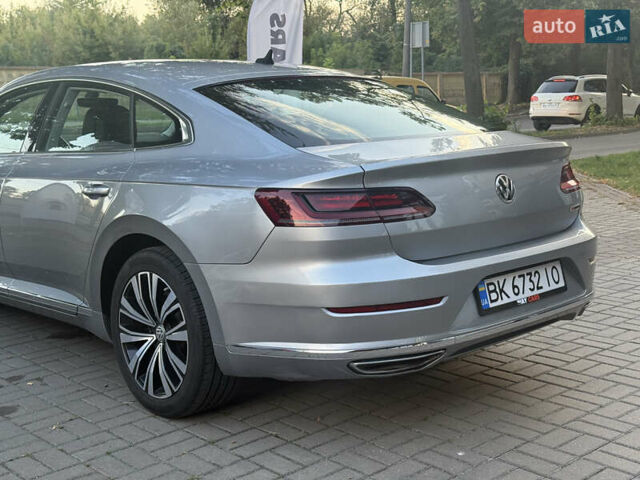 Серый Фольксваген Arteon, объемом двигателя 1.98 л и пробегом 44 тыс. км за 21800 $, фото 17 на Automoto.ua