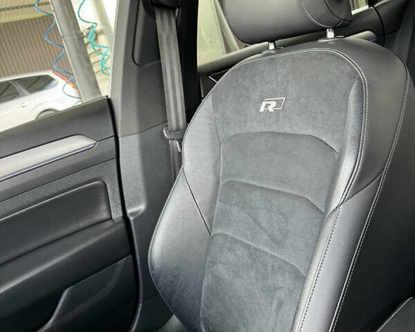 Серый Фольксваген Arteon, объемом двигателя 2 л и пробегом 158 тыс. км за 30450 $, фото 43 на Automoto.ua