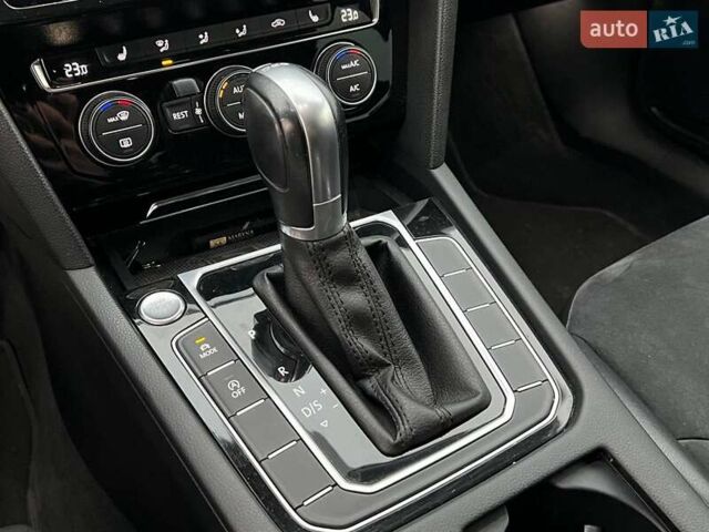 Фольксваген Arteon 2018 у Львові на Automoto.ua Сірий Фольксваген Arteon, об'ємом двигуна 2 л та пробігом 225 тис. км за 24990 $, фото 28 на Automoto.ua