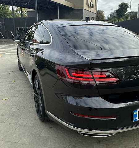 Серый Фольксваген Arteon, объемом двигателя 1.97 л и пробегом 185 тыс. км за 26999 $, фото 8 на Automoto.ua