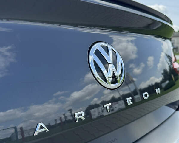 Серый Фольксваген Arteon, объемом двигателя 2 л и пробегом 158 тыс. км за 30450 $, фото 30 на Automoto.ua