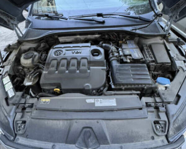Серый Фольксваген Arteon, объемом двигателя 2 л и пробегом 125 тыс. км за 26300 $, фото 13 на Automoto.ua