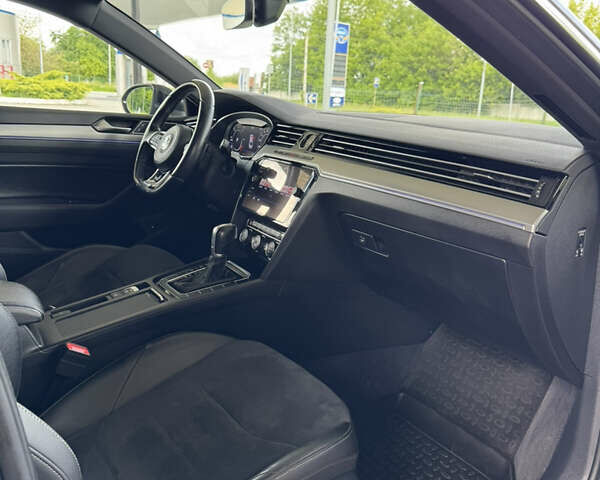 Серый Фольксваген Arteon, объемом двигателя 2 л и пробегом 158 тыс. км за 30450 $, фото 47 на Automoto.ua