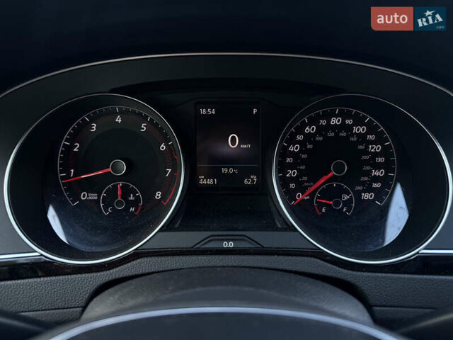 Серый Фольксваген Arteon, объемом двигателя 1.98 л и пробегом 44 тыс. км за 19000 $, фото 29 на Automoto.ua