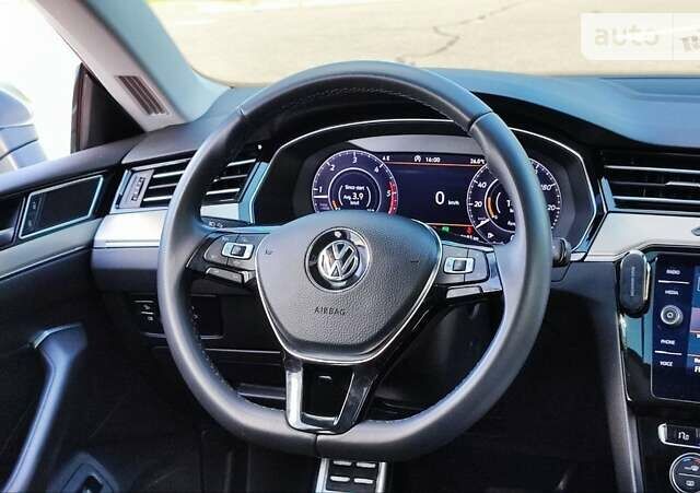 Серый Фольксваген Arteon, объемом двигателя 2 л и пробегом 117 тыс. км за 29990 $, фото 22 на Automoto.ua