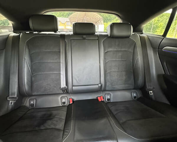 Серый Фольксваген Arteon, объемом двигателя 2 л и пробегом 158 тыс. км за 30450 $, фото 50 на Automoto.ua