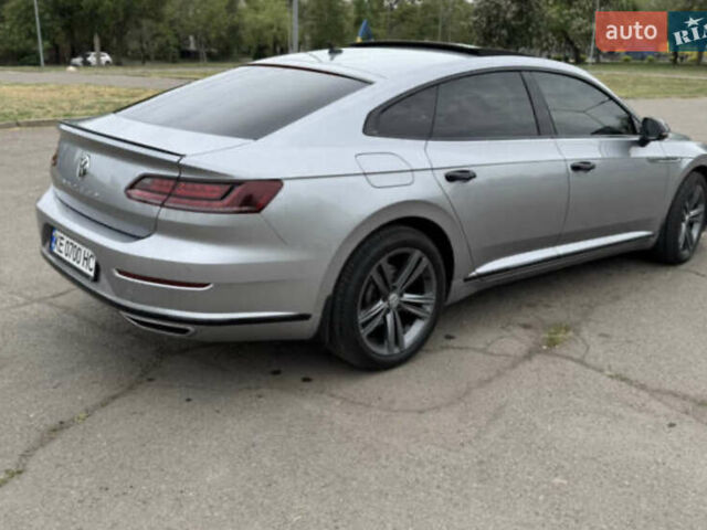 Серый Фольксваген Arteon, объемом двигателя 1.97 л и пробегом 127 тыс. км за 26100 $, фото 4 на Automoto.ua