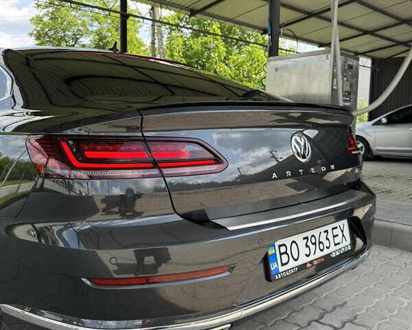 Серый Фольксваген Arteon, объемом двигателя 2 л и пробегом 158 тыс. км за 30450 $, фото 73 на Automoto.ua