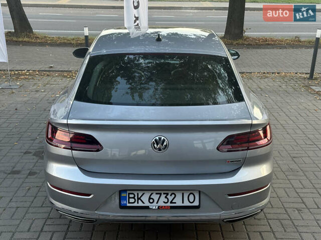 Серый Фольксваген Arteon, объемом двигателя 1.98 л и пробегом 44 тыс. км за 19000 $, фото 14 на Automoto.ua