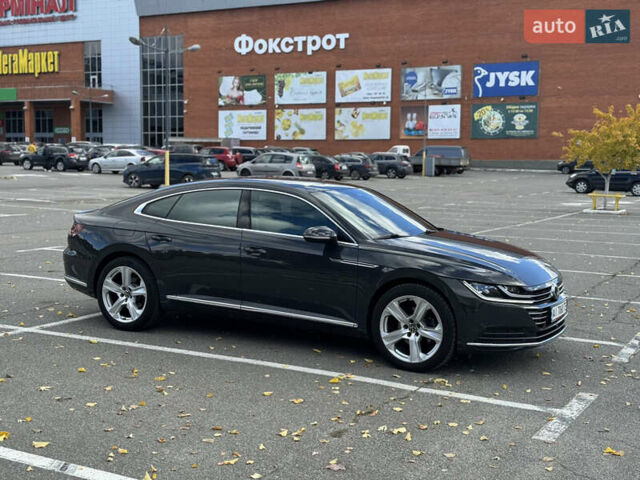 Серый Фольксваген Arteon, объемом двигателя 1.97 л и пробегом 73 тыс. км за 33200 $, фото 8 на Automoto.ua