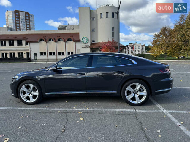 Серый Фольксваген Arteon, объемом двигателя 1.97 л и пробегом 73 тыс. км за 33200 $, фото 77 на Automoto.ua