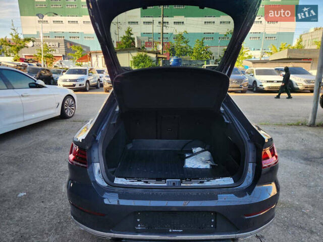 Сірий Фольксваген Arteon, об'ємом двигуна 2 л та пробігом 117 тис. км за 31500 $, фото 14 на Automoto.ua