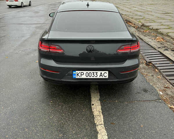 Серый Фольксваген Arteon, объемом двигателя 2 л и пробегом 162 тыс. км за 30000 $, фото 4 на Automoto.ua