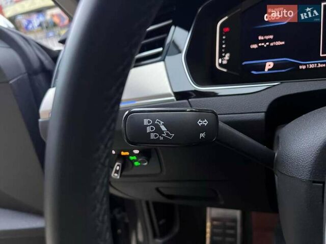 Серый Фольксваген Arteon, объемом двигателя 1.97 л и пробегом 28 тыс. км за 31900 $, фото 27 на Automoto.ua