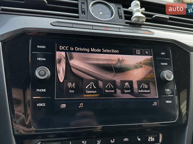 Сірий Фольксваген Arteon, об'ємом двигуна 1.98 л та пробігом 106 тис. км за 23500 $, фото 118 на Automoto.ua