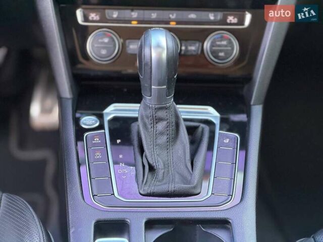 Фольксваген Arteon 2019 в Кривом Роге на Automoto.ua Серый Фольксваген Arteon, объемом двигателя 2 л и пробегом 123 тыс. км за 27800 $, фото 52 на Automoto.ua