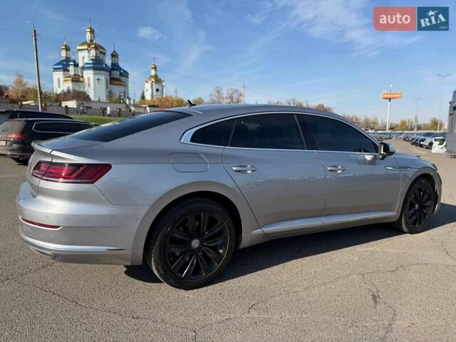 Фольксваген Arteon 2019 в Кривом Роге на Automoto.ua Серый Фольксваген Arteon, объемом двигателя 2 л и пробегом 123 тыс. км за 27800 $, фото 25 на Automoto.ua