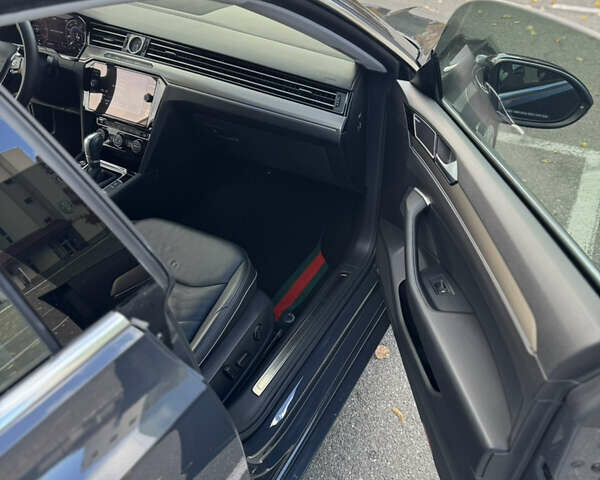 Серый Фольксваген Arteon, объемом двигателя 1.97 л и пробегом 73 тыс. км за 33200 $, фото 39 на Automoto.ua