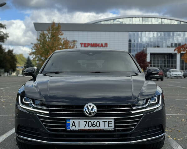 Серый Фольксваген Arteon, объемом двигателя 1.97 л и пробегом 73 тыс. км за 33200 $, фото 5 на Automoto.ua