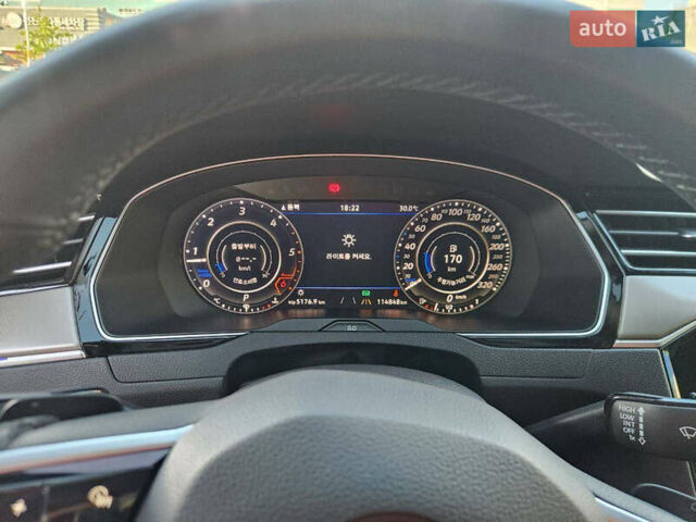 Сірий Фольксваген Arteon, об'ємом двигуна 2 л та пробігом 117 тис. км за 31500 $, фото 30 на Automoto.ua