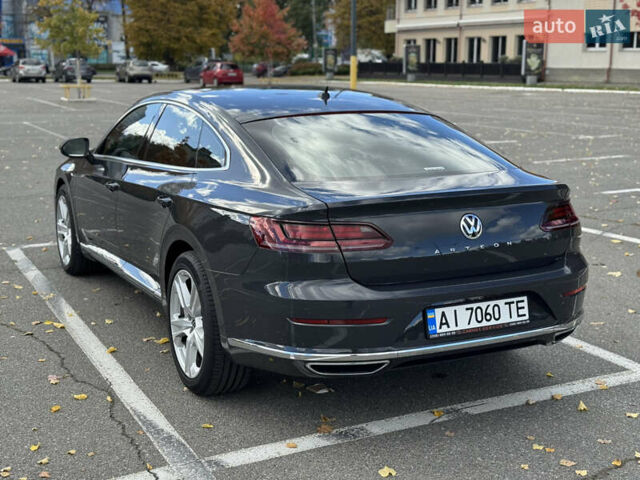 Серый Фольксваген Arteon, объемом двигателя 1.97 л и пробегом 73 тыс. км за 33200 $, фото 13 на Automoto.ua