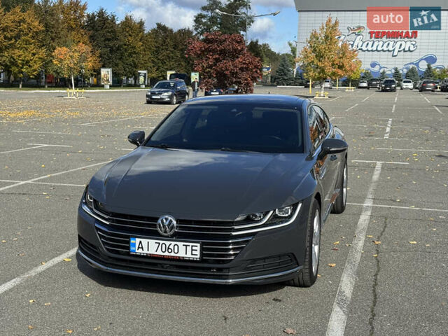 Серый Фольксваген Arteon, объемом двигателя 1.97 л и пробегом 73 тыс. км за 33200 $, фото 47 на Automoto.ua