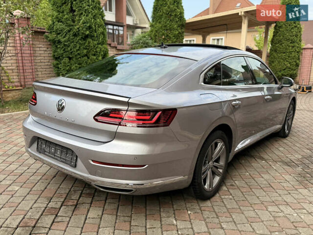 Серый Фольксваген Arteon, объемом двигателя 2 л и пробегом 54 тыс. км за 27500 $, фото 8 на Automoto.ua