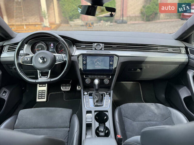Серый Фольксваген Arteon, объемом двигателя 2 л и пробегом 54 тыс. км за 27500 $, фото 13 на Automoto.ua