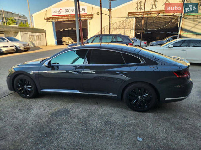 Сірий Фольксваген Arteon, об'ємом двигуна 2 л та пробігом 117 тис. км за 31500 $, фото 1 на Automoto.ua