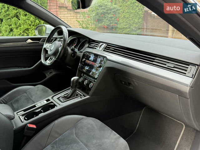 Серый Фольксваген Arteon, объемом двигателя 2 л и пробегом 54 тыс. км за 27500 $, фото 28 на Automoto.ua