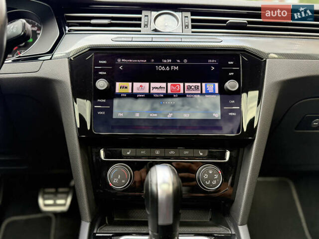 Серый Фольксваген Arteon, объемом двигателя 2 л и пробегом 54 тыс. км за 27500 $, фото 17 на Automoto.ua