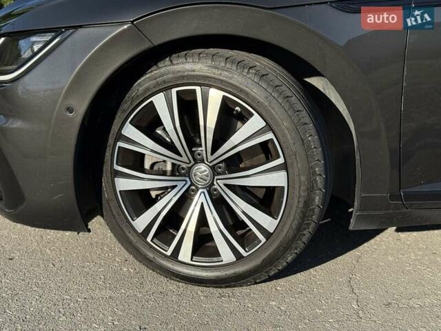 Сірий Фольксваген Arteon, об'ємом двигуна 1.98 л та пробігом 97 тис. км за 25500 $, фото 2 на Automoto.ua