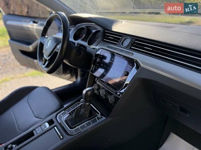 Сірий Фольксваген Arteon, об'ємом двигуна 1.98 л та пробігом 97 тис. км за 25500 $, фото 17 на Automoto.ua