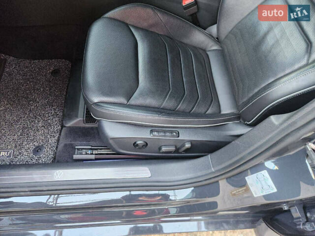 Сірий Фольксваген Arteon, об'ємом двигуна 2 л та пробігом 117 тис. км за 31500 $, фото 20 на Automoto.ua