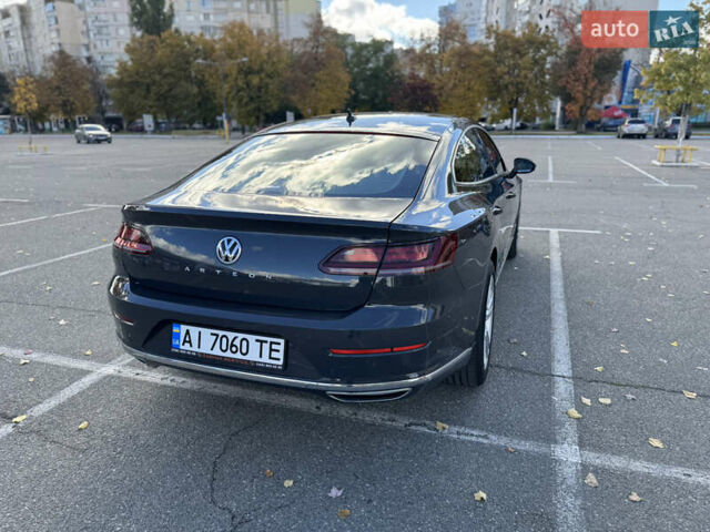 Серый Фольксваген Arteon, объемом двигателя 1.97 л и пробегом 73 тыс. км за 33200 $, фото 69 на Automoto.ua