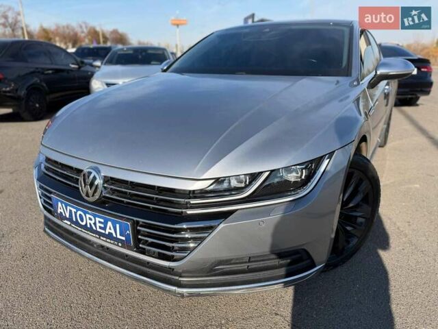 Фольксваген Arteon 2019 в Кривом Роге на Automoto.ua Серый Фольксваген Arteon, объемом двигателя 2 л и пробегом 123 тыс. км за 27800 $, фото 12 на Automoto.ua