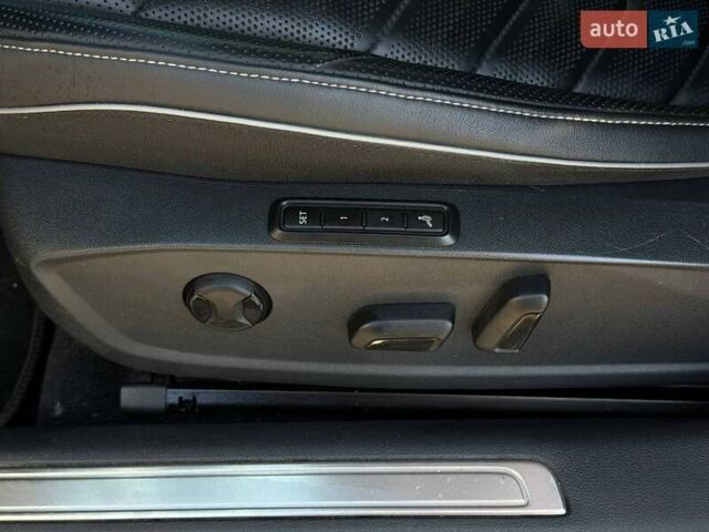 Фольксваген Arteon 2019 в Кривом Роге на Automoto.ua Серый Фольксваген Arteon, объемом двигателя 2 л и пробегом 123 тыс. км за 27800 $, фото 41 на Automoto.ua
