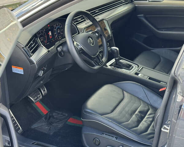 Серый Фольксваген Arteon, объемом двигателя 1.97 л и пробегом 73 тыс. км за 33200 $, фото 26 на Automoto.ua