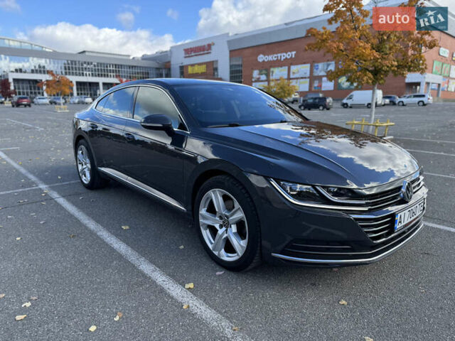 Серый Фольксваген Arteon, объемом двигателя 1.97 л и пробегом 73 тыс. км за 33200 $, фото 62 на Automoto.ua