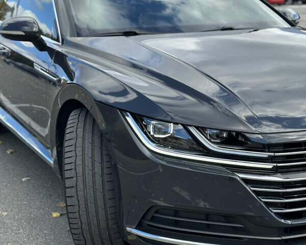 Серый Фольксваген Arteon, объемом двигателя 1.97 л и пробегом 73 тыс. км за 33200 $, фото 16 на Automoto.ua
