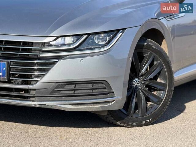 Фольксваген Arteon 2019 в Кривом Роге на Automoto.ua Серый Фольксваген Arteon, объемом двигателя 2 л и пробегом 123 тыс. км за 27800 $, фото 4 на Automoto.ua