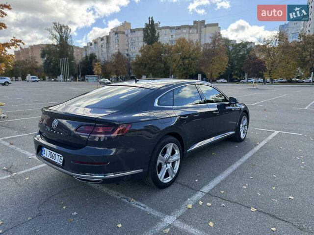 Серый Фольксваген Arteon, объемом двигателя 1.97 л и пробегом 73 тыс. км за 33200 $, фото 67 на Automoto.ua