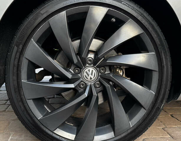 Сірий Фольксваген Arteon, об'ємом двигуна 1.98 л та пробігом 106 тис. км за 23500 $, фото 45 на Automoto.ua