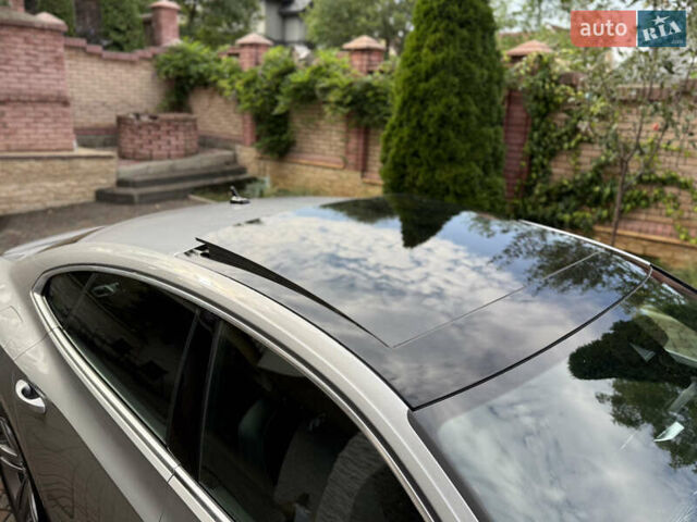 Серый Фольксваген Arteon, объемом двигателя 2 л и пробегом 54 тыс. км за 27500 $, фото 38 на Automoto.ua