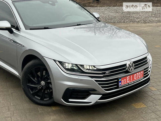 Сірий Фольксваген Arteon, об'ємом двигуна 2 л та пробігом 158 тис. км за 28499 $, фото 4 на Automoto.ua