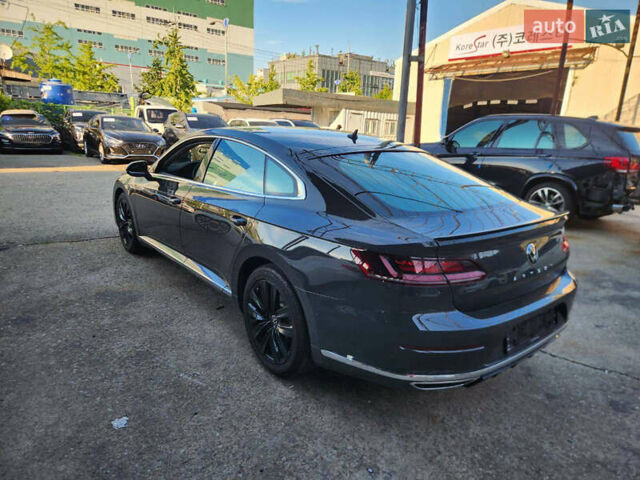 Сірий Фольксваген Arteon, об'ємом двигуна 2 л та пробігом 117 тис. км за 31500 $, фото 2 на Automoto.ua