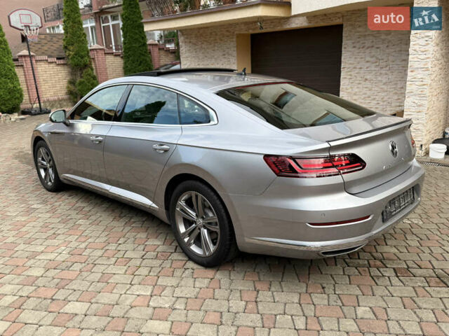 Серый Фольксваген Arteon, объемом двигателя 2 л и пробегом 54 тыс. км за 27500 $, фото 10 на Automoto.ua
