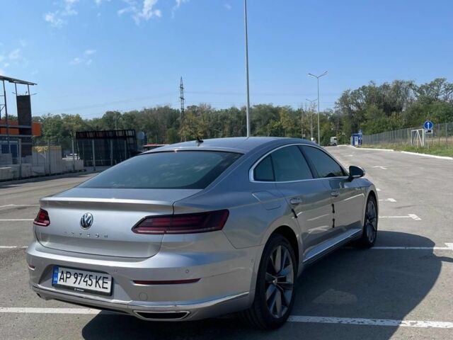Серый Фольксваген Arteon, объемом двигателя 2 л и пробегом 72 тыс. км за 27500 $, фото 1 на Automoto.ua